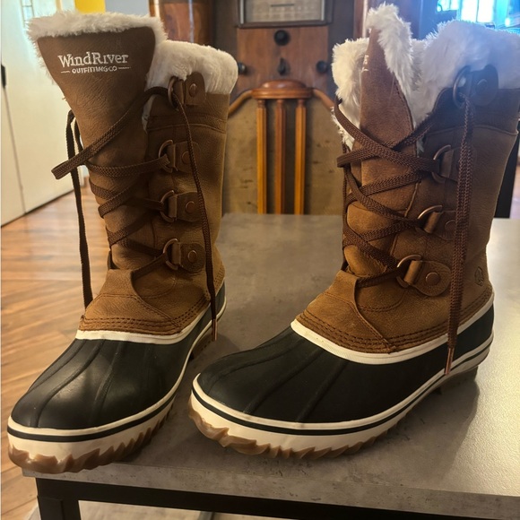 Wind river women’s isolated boots - Picture 3 of 3